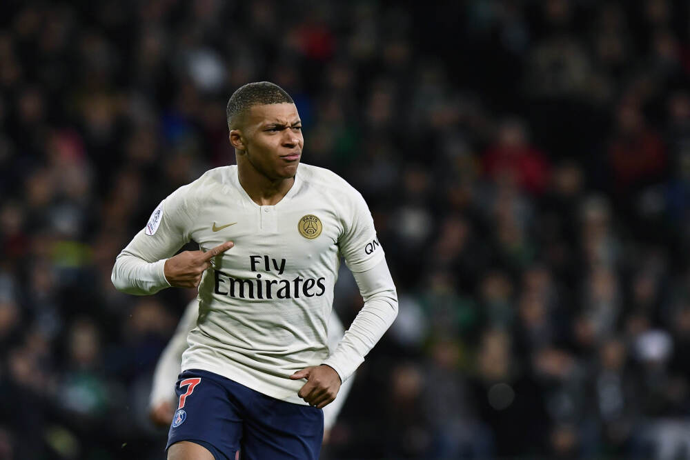 国联民生：维持香港交易所“买入”评级 港股市场交投活跃度持续改善